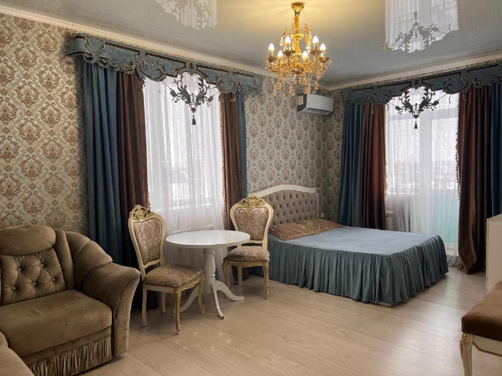 Hotel Гостинично-Банный Комплекс Майами Люкс à Kostanay Extérieur photo