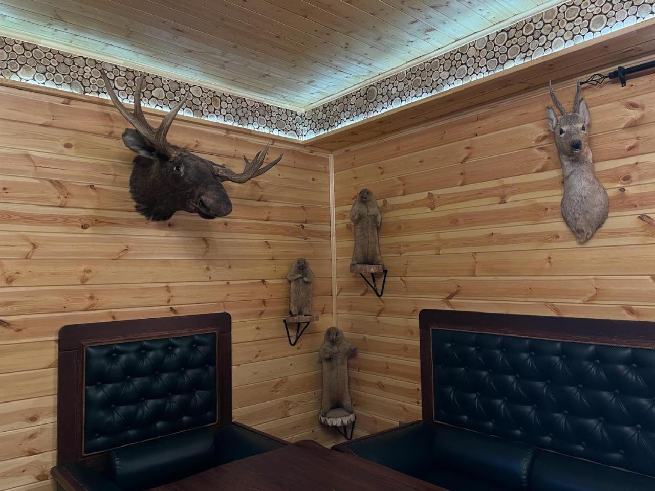 Hotel Гостинично-Банный Комплекс Майами Люкс à Kostanay Extérieur photo