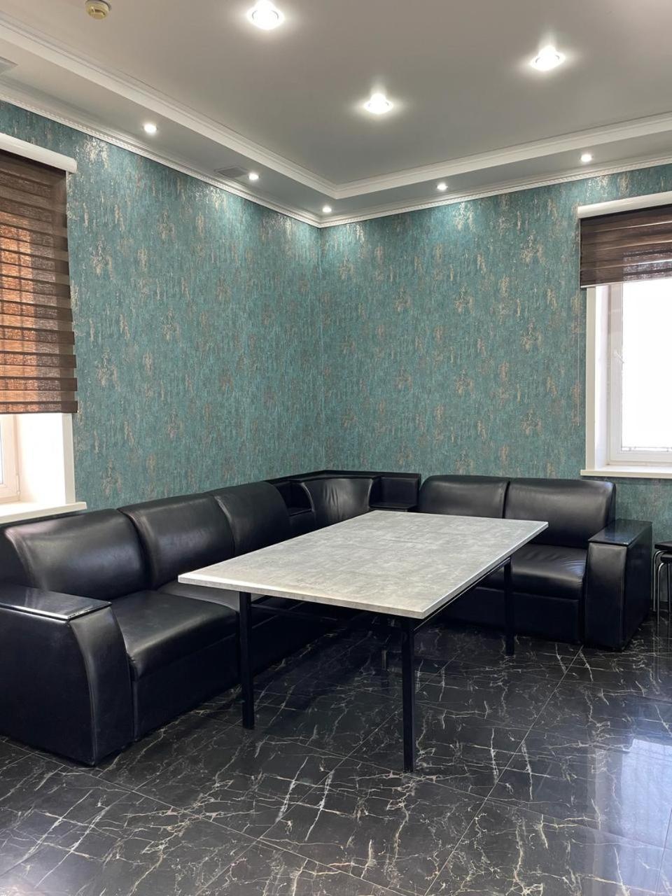 Hotel Гостинично-Банный Комплекс Майами Люкс à Kostanay Extérieur photo